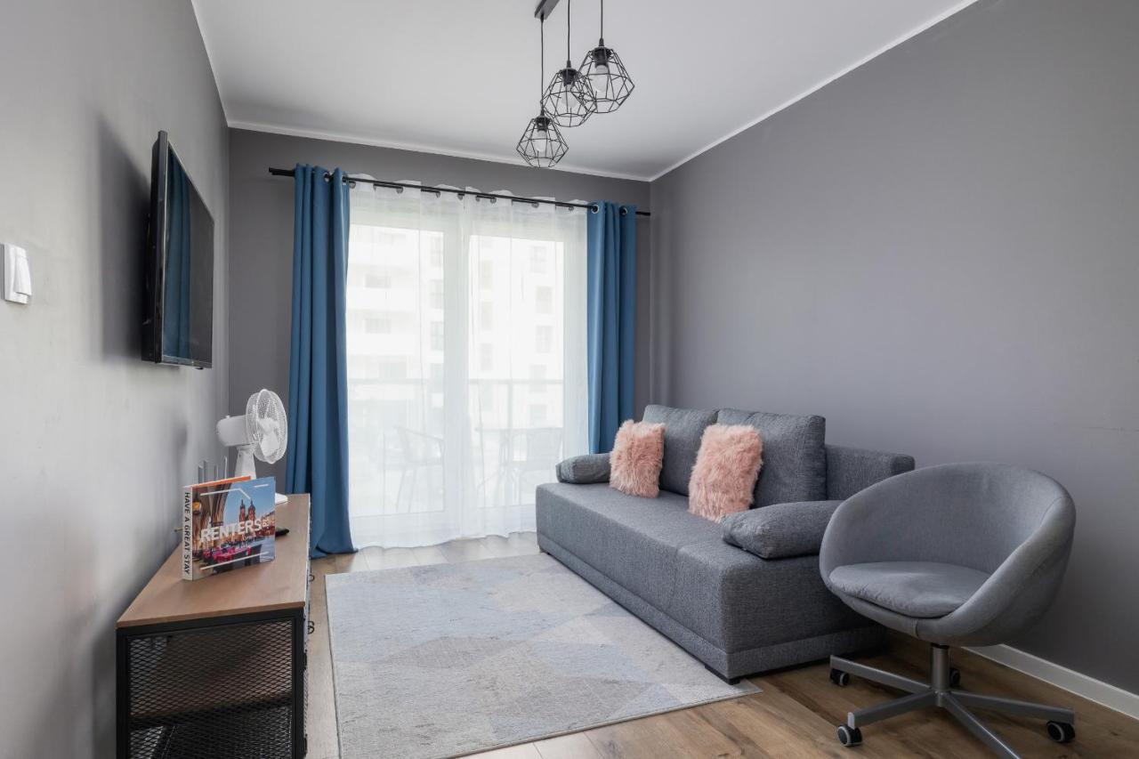 Comfy Apartment Pachonskiego With Parking In Krakow By Noclegi Renters Eksteriør billede