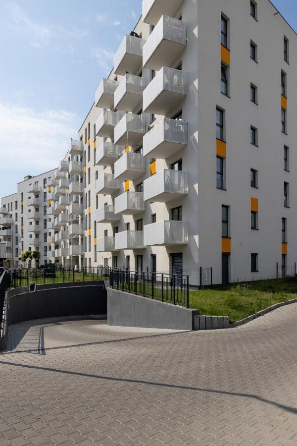 Comfy Apartment Pachonskiego With Parking In Krakow By Noclegi Renters Eksteriør billede